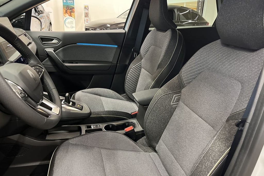 Renault Captur techno mildhybrid 140 EDC *Backkamera/AdapFarth/Rattvär...