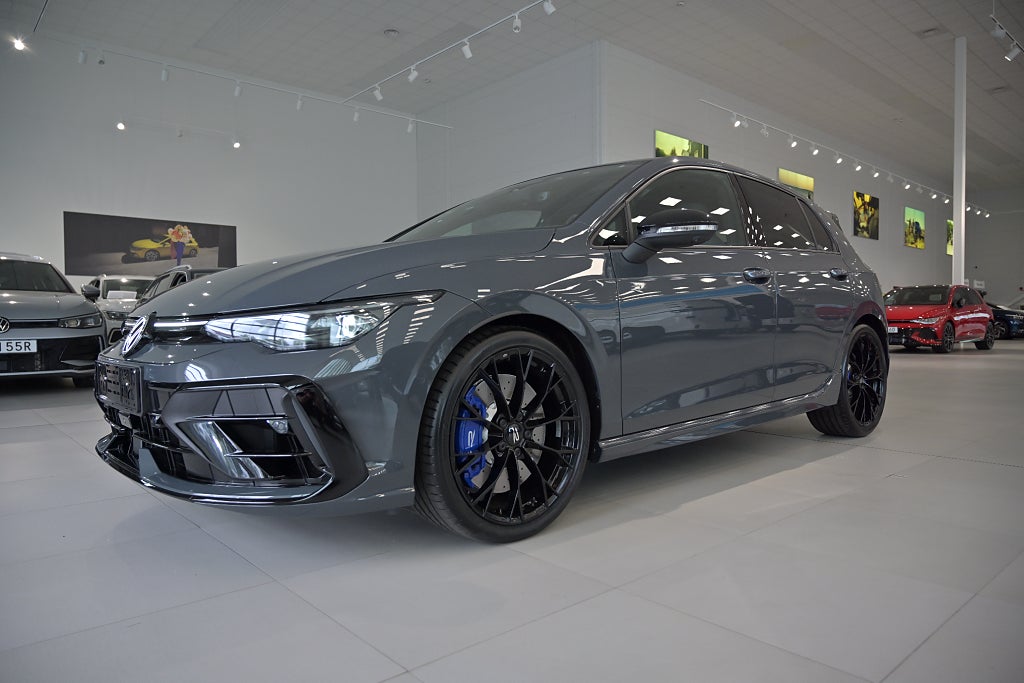 Volkswagen Golf R 333 hk *SUPERDEAL fr. 3 950 kr/mån!*