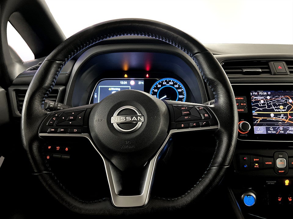 Bild på Nissan Leaf N-Connecta 5D 39kWh 150hk Aut P-SENSORER NAVI