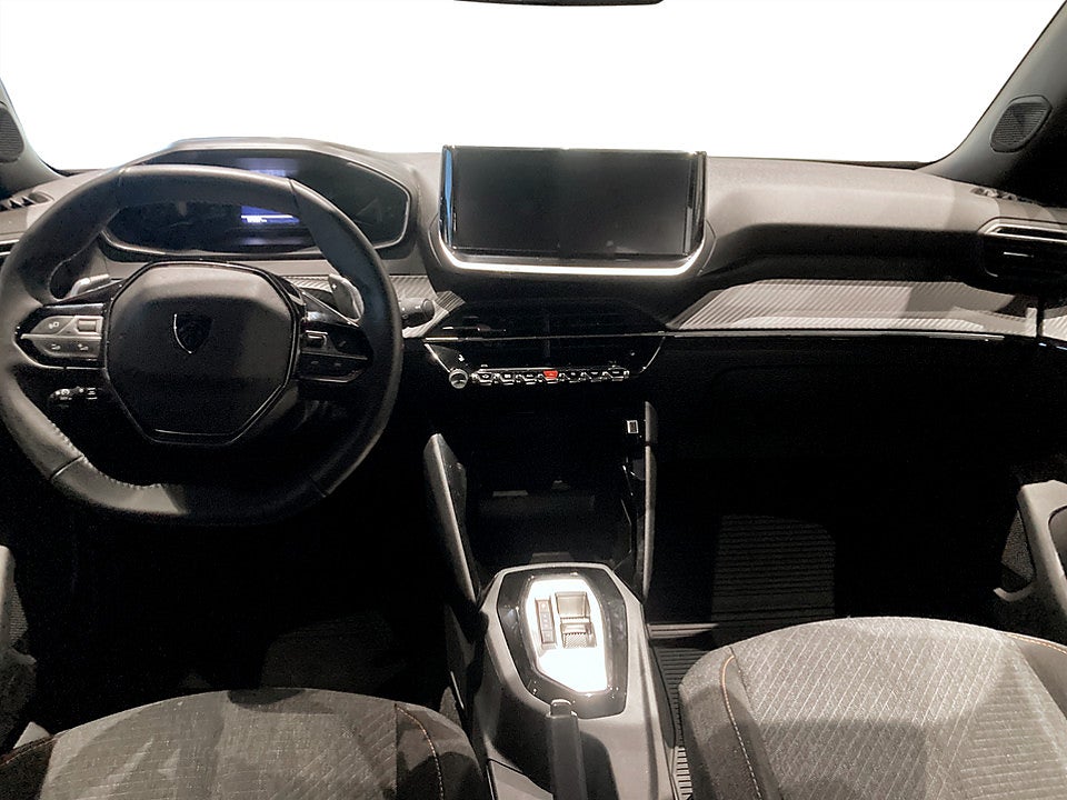 Bild på Peugeot 2008 Style Hybrid 1.2 PT Aut BACKSENSORER 145hk