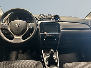 Suzuki Vitara 1.0 Boosterjet AllGrip Mvärmare B-kamera Kamkedja S&V – bild 8