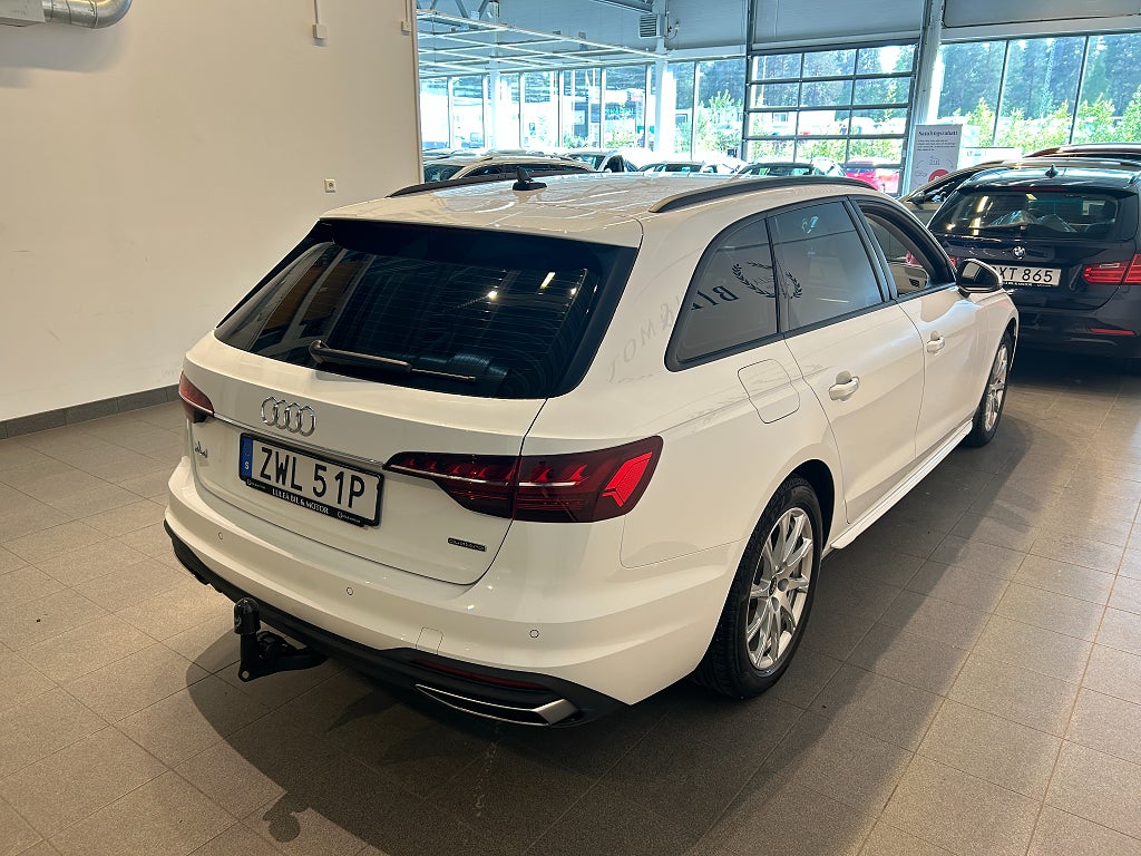 Audi A4 2022 - miniatyr 3