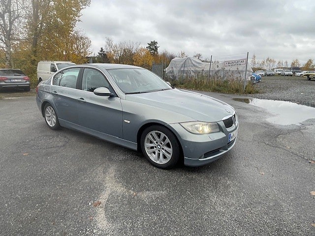 BMW 325i