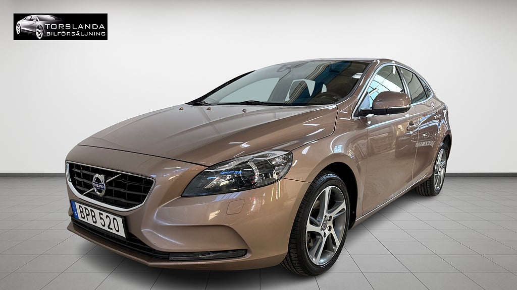 Volvo V40 D2 120hk Momentum Nybes