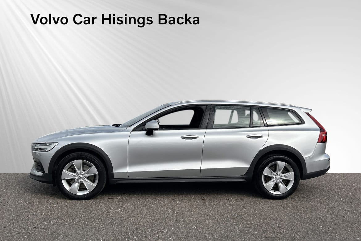Volvo V60 Cross Country 2021, kuva 4/10