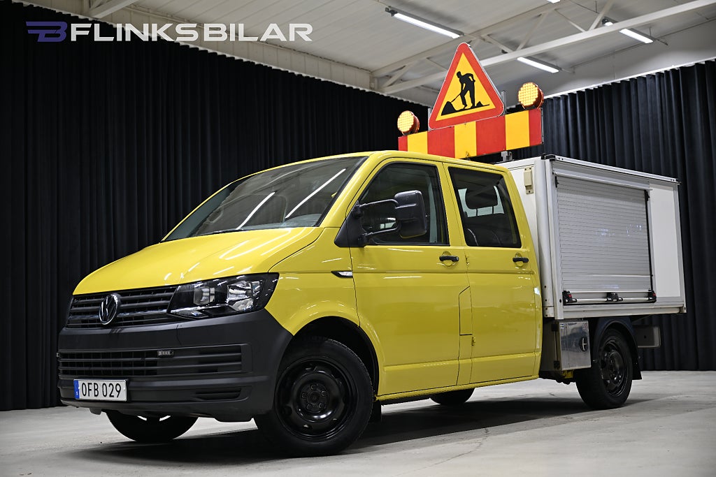 Volkswagen Transporter DSG 204HK Dubbelhytt|Kåpa|V-Inredd|Lågmil|Moms|SeUtr!