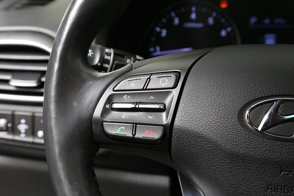 Hyundai i30 1,4 T-GDi 140hk Premium Aut Navi CarPlay Kamera
