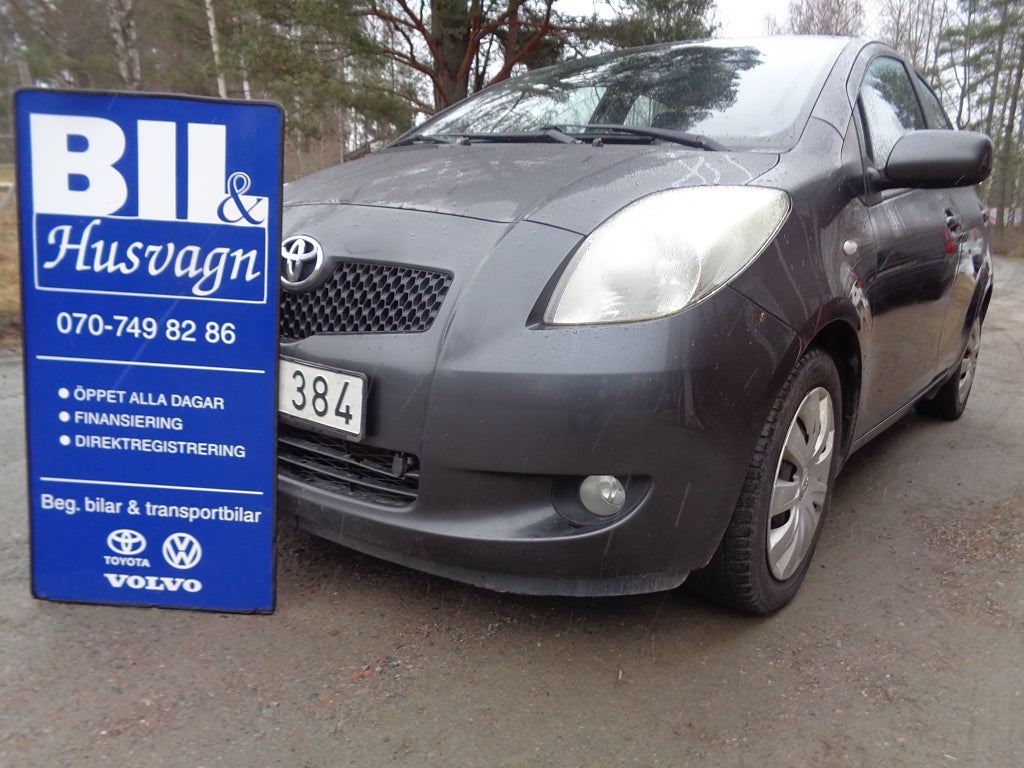 Toyota Yaris 5D 1.3 NYBES/MVG+KUPEFLÄKT/FINANS/INBYYTE