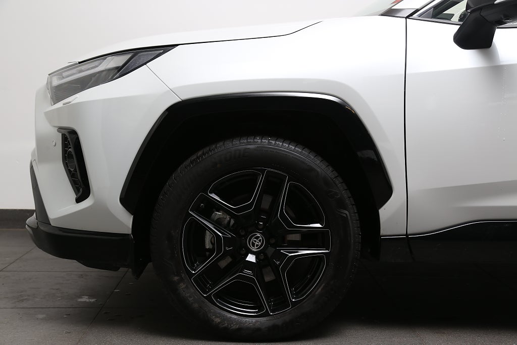 Toyota RAV4 Hybrid AWD-i E-CVT 222hk GR Sport I JBL I 360°-kamera 2025