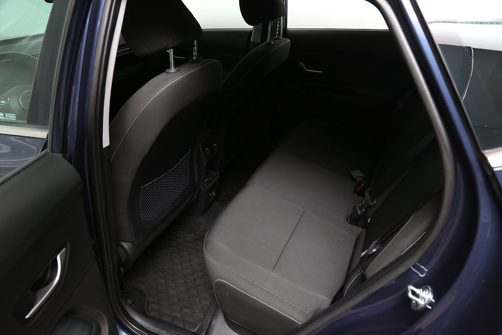 Hyundai Kona Electric Standard Range Essential 2024