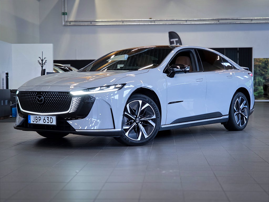 Mazda 6e Takumi plus/80.0kWh long range / Panorama / Värmepump