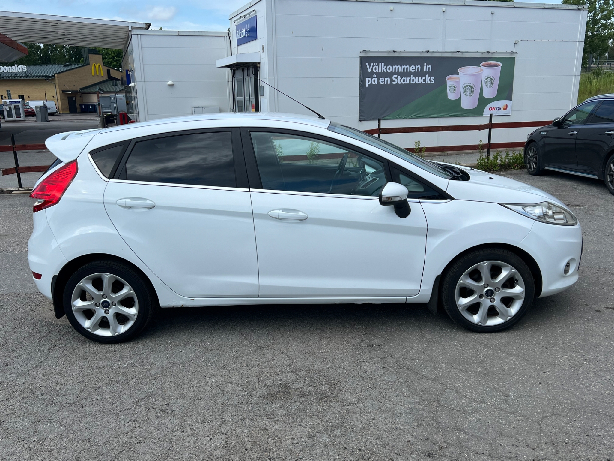 Ford Fiesta 2010, bild 4/49