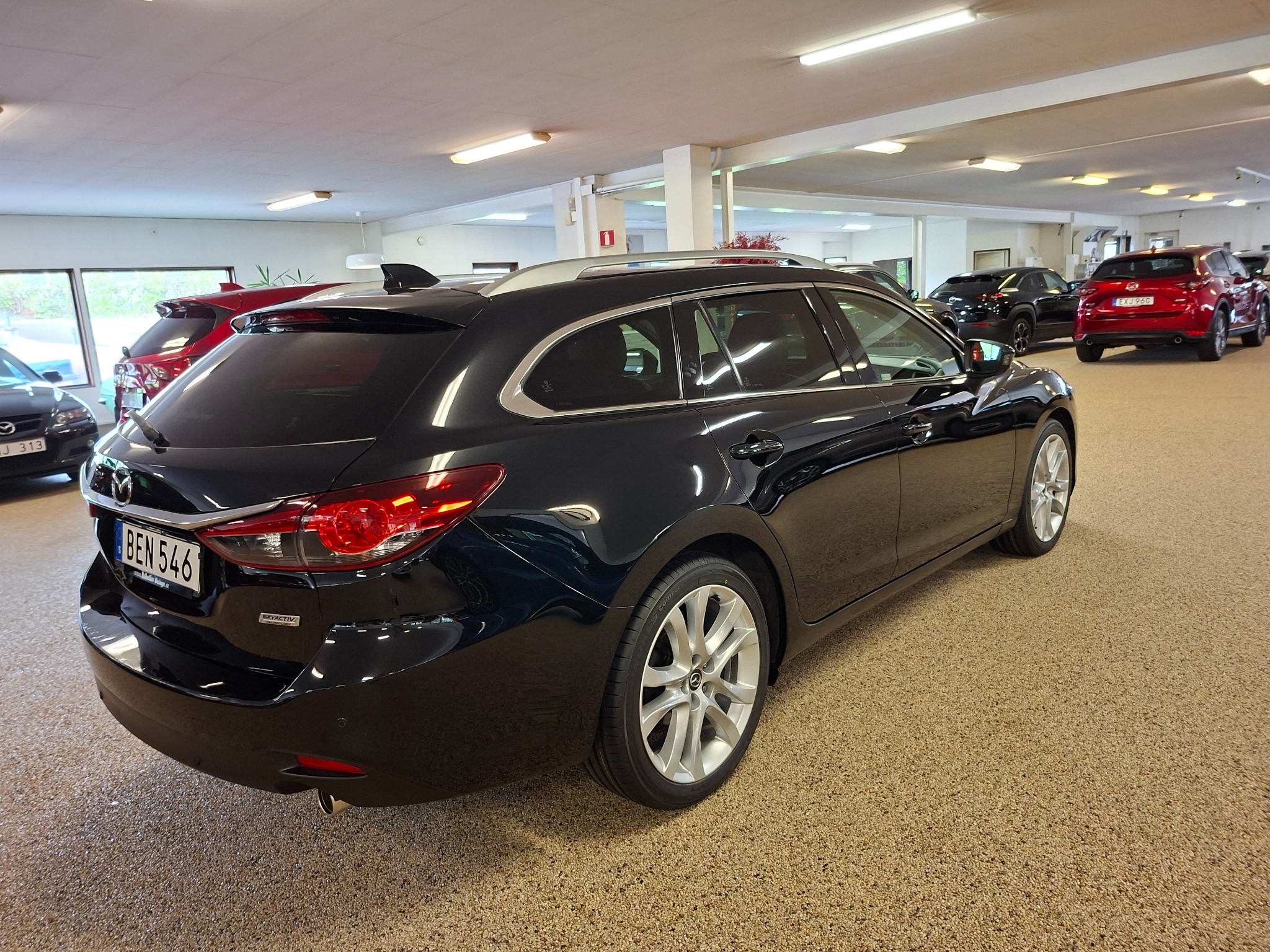 Mazda 6 Wagon 2.2 DE Optimum 175 hk Aut. 2014, bild 6/10