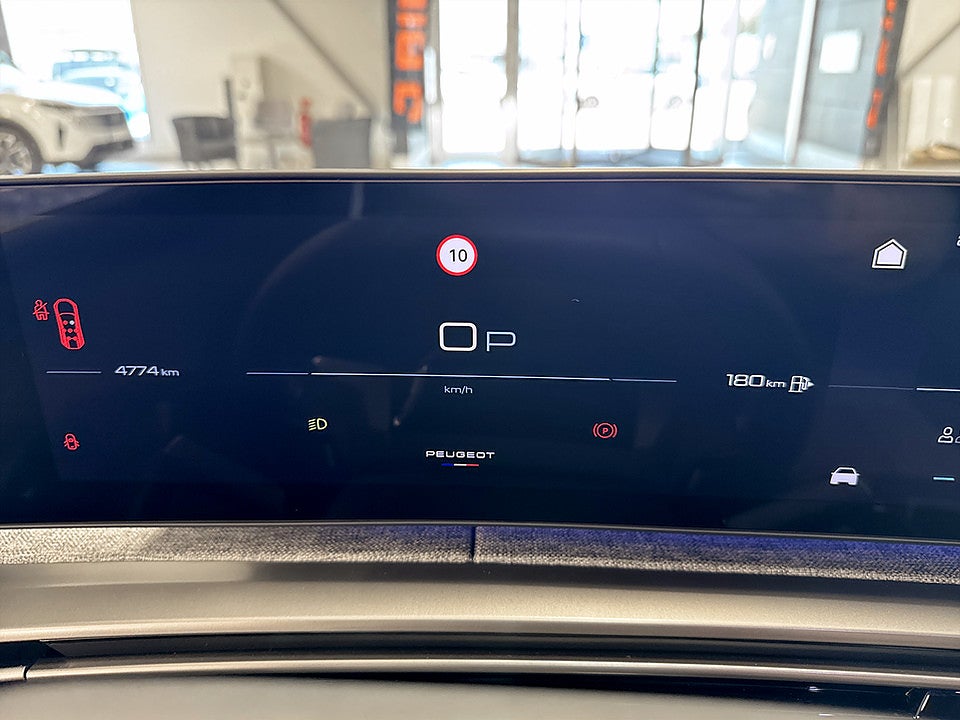 Bild på Peugeot 5008 GT Hybrid 145hk Aut KAMPANJ BRÄNSLE INGÅR