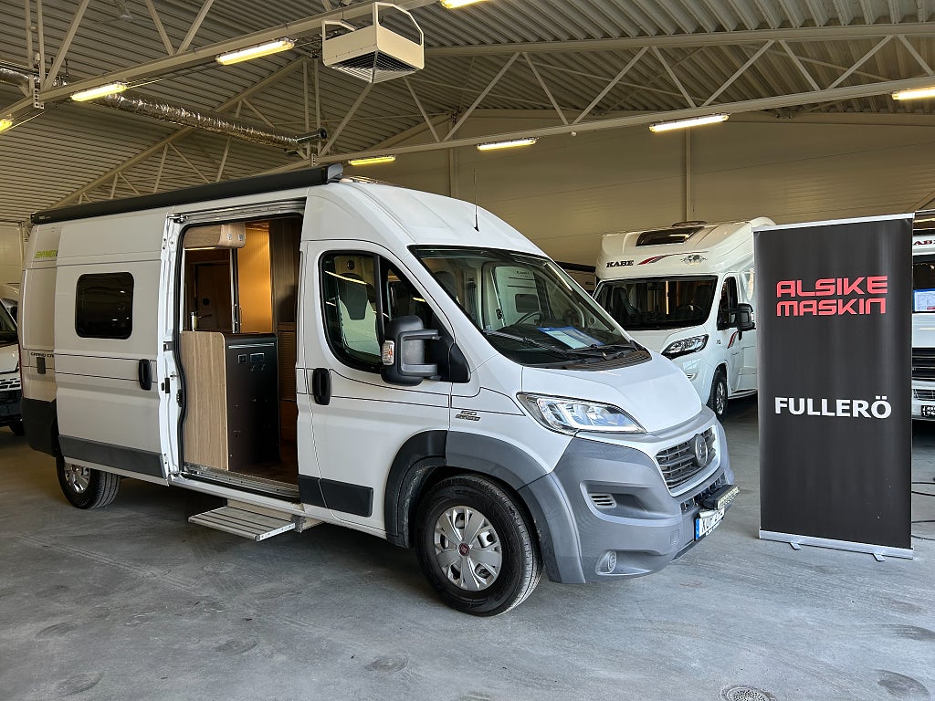 Hymer Grand Canyon / Solcell / B-körkort / Plåtis / Markis