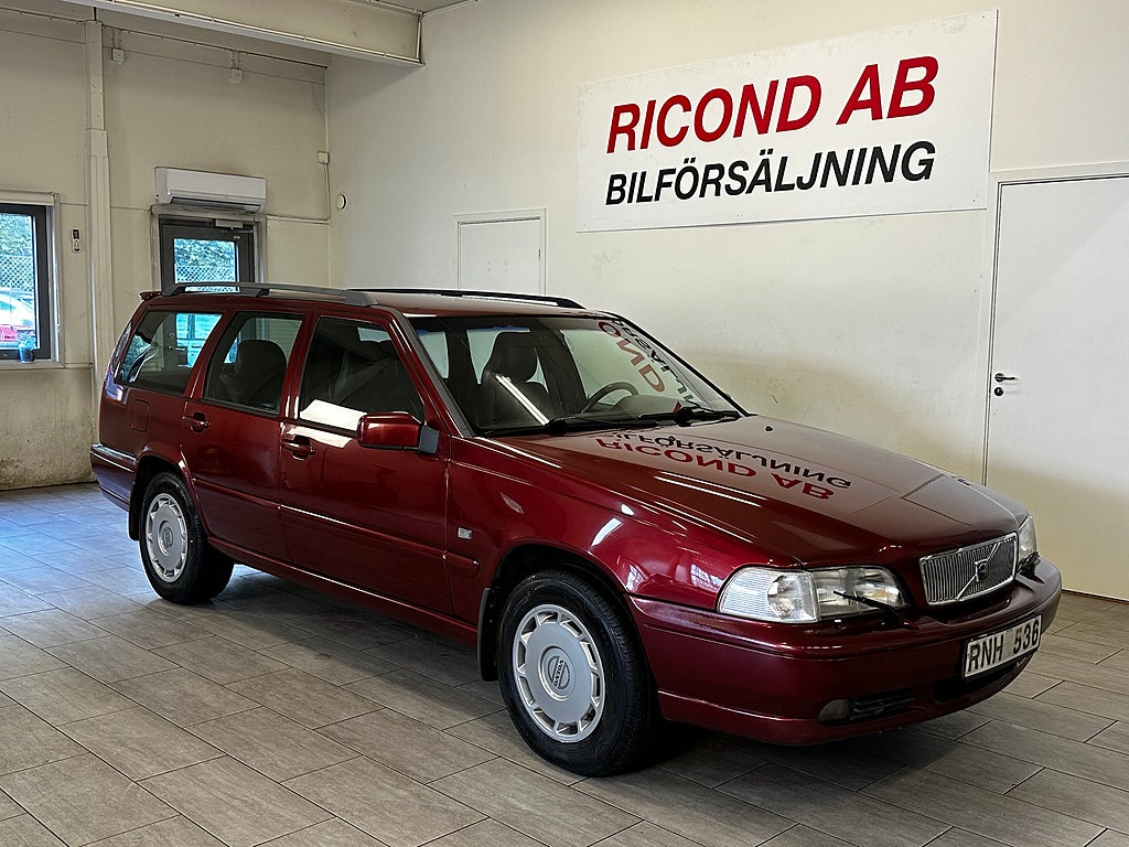 Volvo V70 CLASSIC 170HK AUTOMAT DRAG MKT FIN NYBES