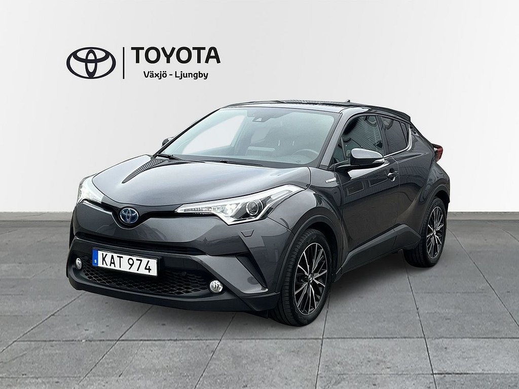 Toyota C-HR Hybrid 1,8 X EDT SKINN JBL, DRAGKROK, NYESIKTIGAD