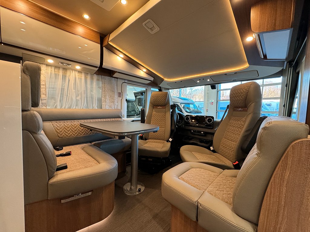 Carthago C-Tourer I 145 RB LE Superior MB *Utförsäljning demofordon*