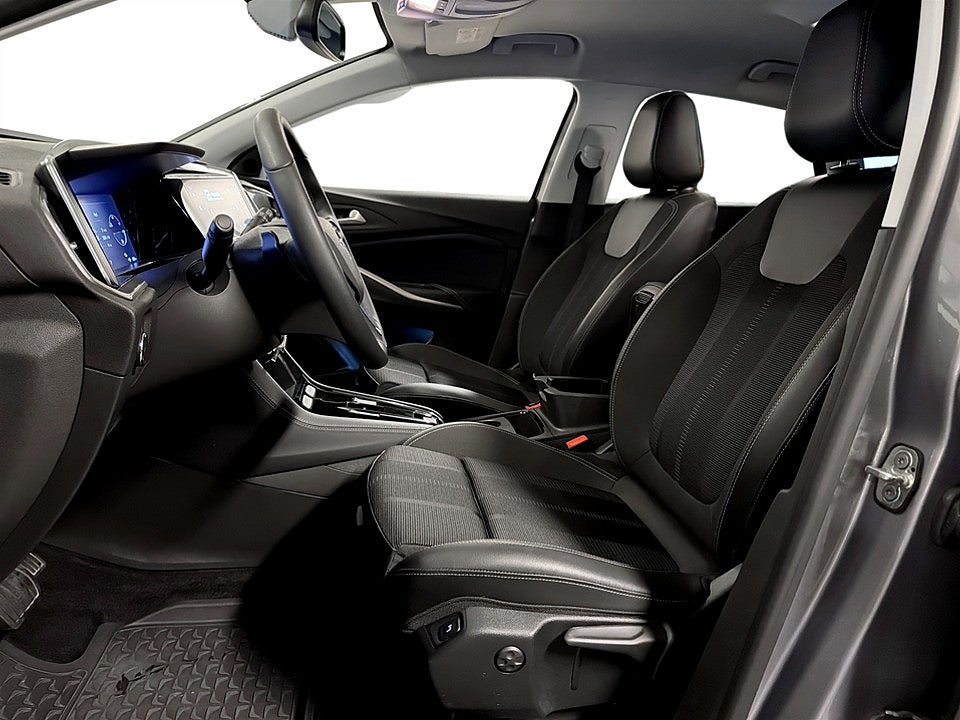 Bild på Opel Grandland X GS 1.2 PT 130hk Aut - B-KAMERA, CARPLAY