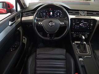 Kombi Volkswagen Passat 12 av 20