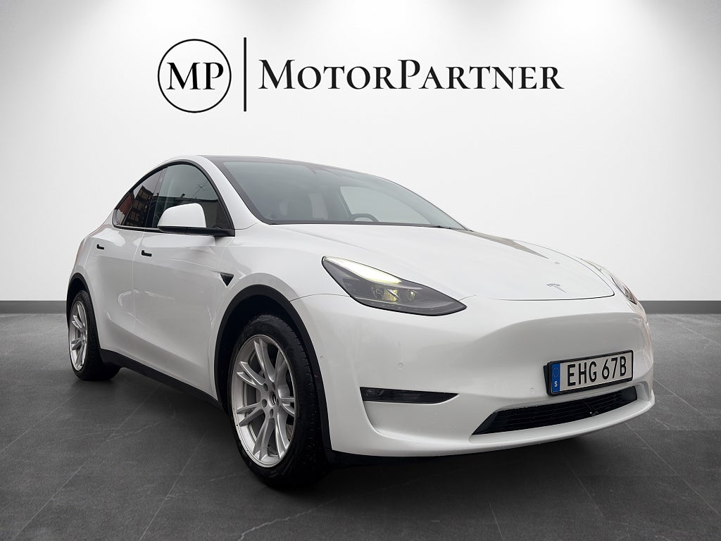Tesla Model Y Long Range AWD Autopilot Panorama 514hk