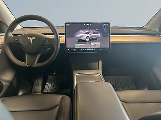 Tesla Model Y Long Range AWD Dragkrok Kamera Rattvärme Navigation S&V – bild 8