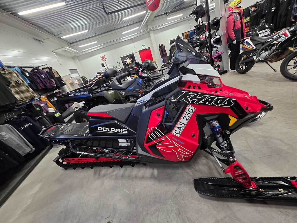 Polaris Khaos 9R 155"  Elstart, extrakylare