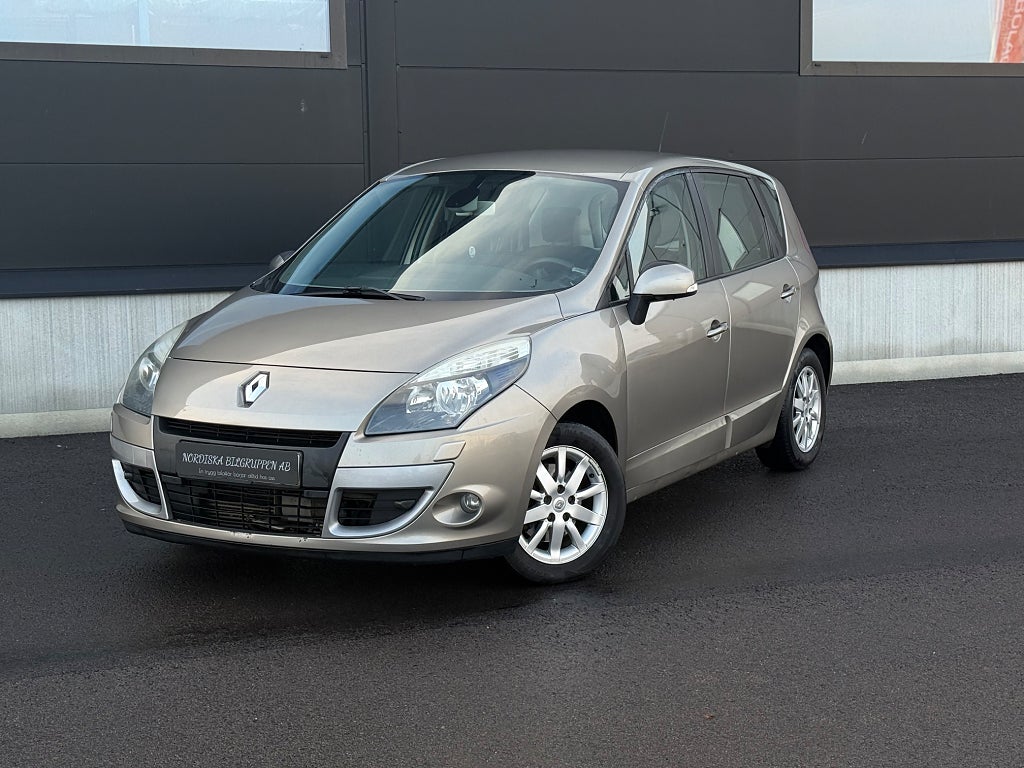 Renault Scénic 1.5 dCi DCT Euro 5, låg mil
