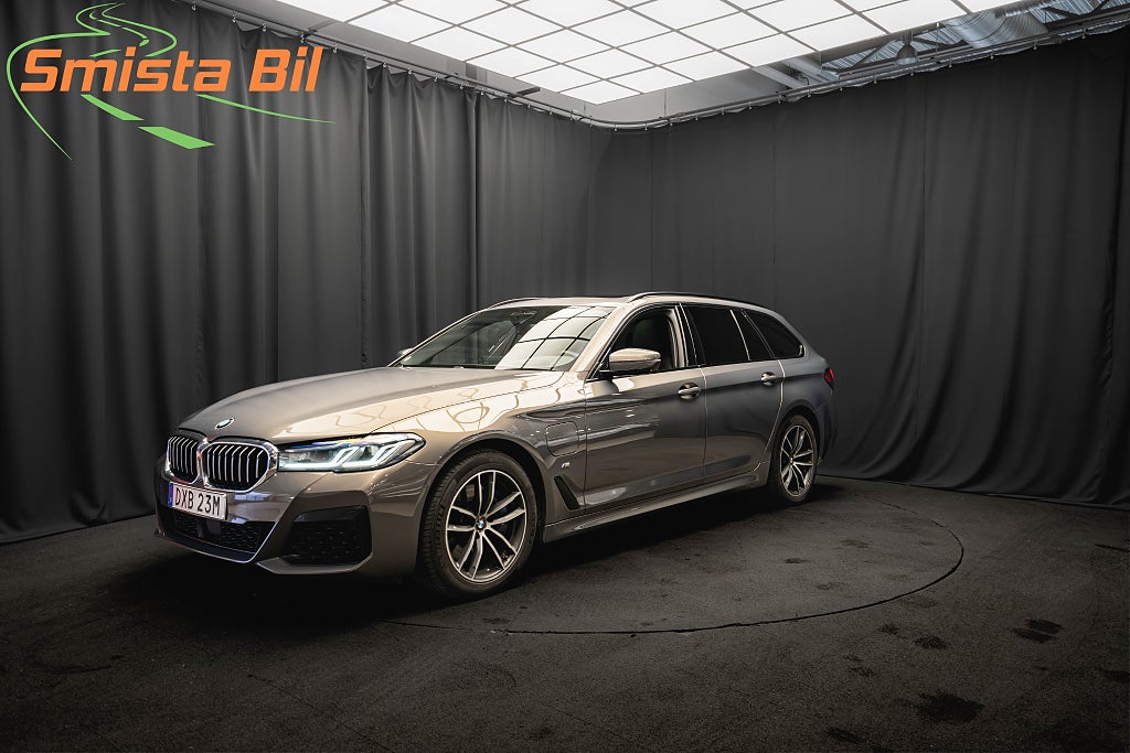 BMW 530e xDrive M Sport PANO LASER LÄDER DRAG H/K HUD 360° MOMS