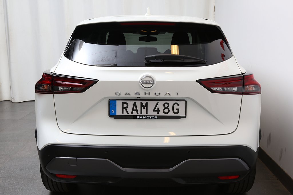 Nissan Qashqai 1,3 DIG-T MHEV 158hk N-Connecta 360° Navi 2024