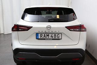 SUV Nissan Qashqai 7 av 24