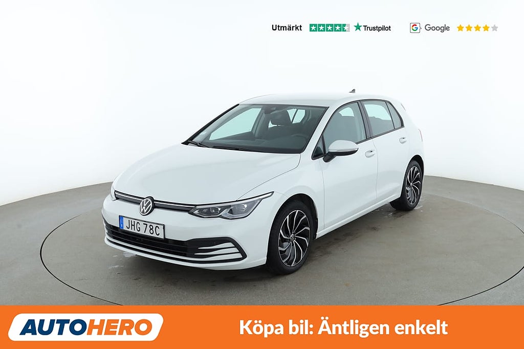 Volkswagen Golf 1.5 eTSI ACT OPF / Värmare, CarPlay