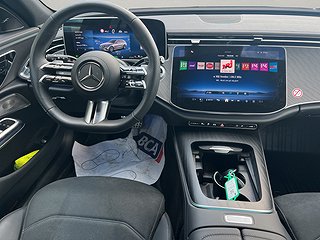 Kombi Mercedes-Benz E 8 av 8