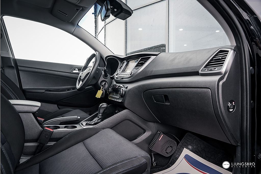 Hyundai Tucson 1.7 CRDi 141hk / Drag / Kamera / Värmare