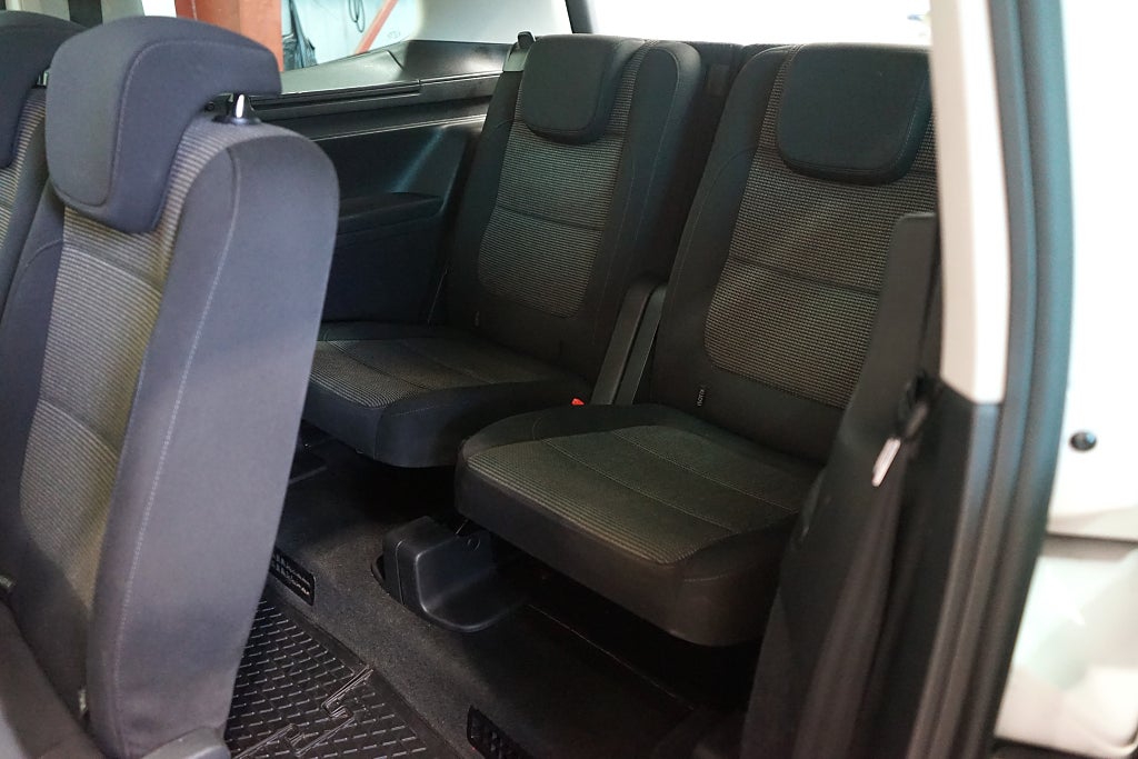 Volkswagen Sharan 7-seater 2.0 TDI Masters Automat Panorama Drag 140hk