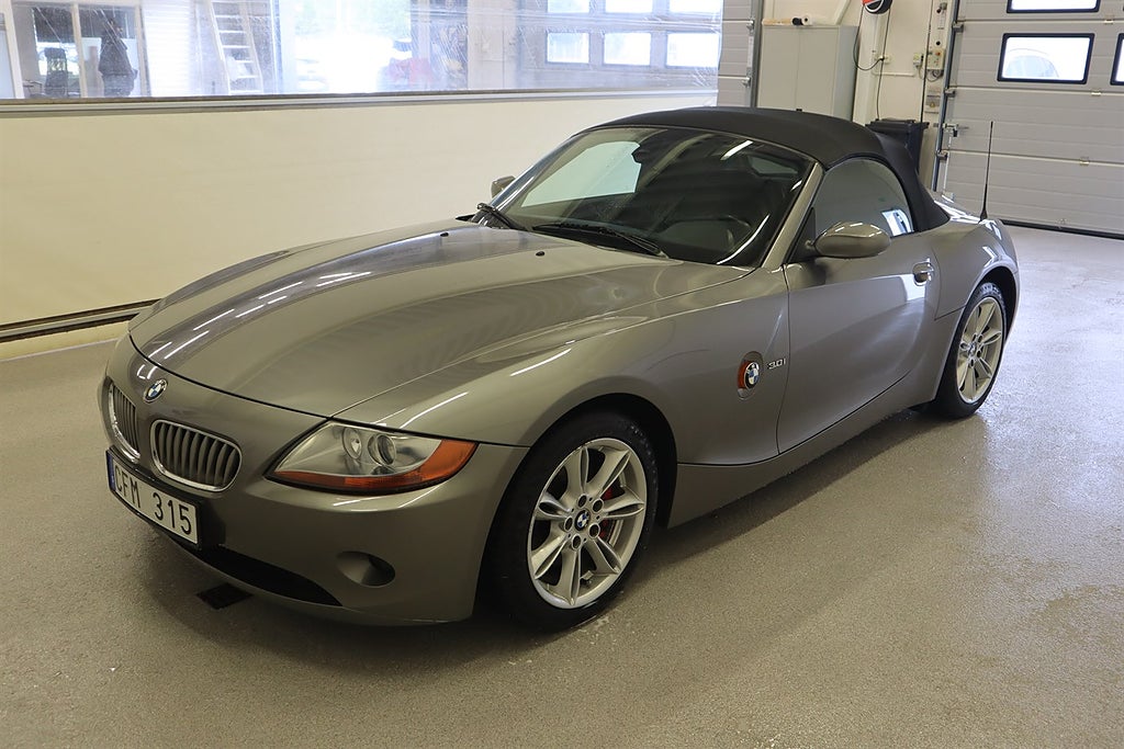 BMW Z4 3.0i 231hk AUT SVART LÄDER MKT FIN ORG/SOMMARBIL