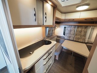 Husvagn, 1-axl Hobby 400 SFe De Luxe 8 av 17