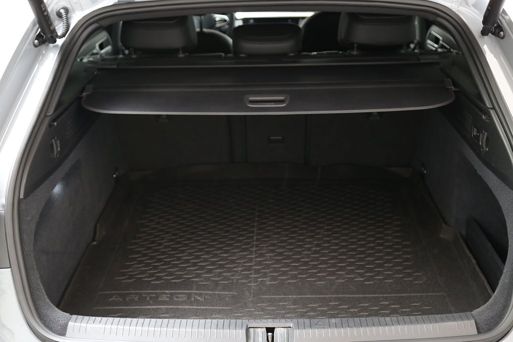 Volkswagen Arteon eHybrid Shooting Brake 1,4 TSI R-Line Drag 2022