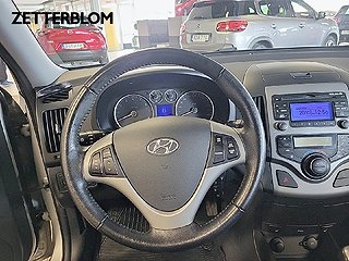 Halvkombi Hyundai i30 12 av 13