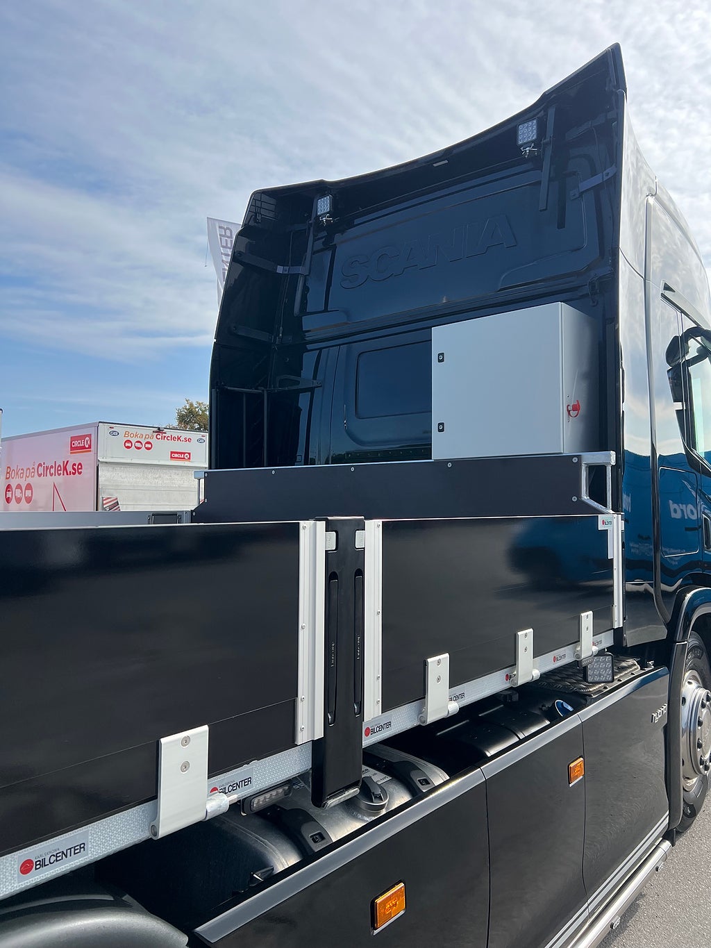 Scania P320 4x2 Hybrid TMA Bil Berlex & Verdegro