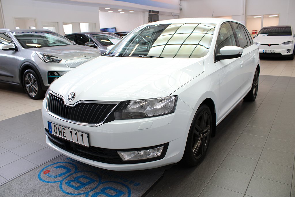 Skoda Rapid Spaceback 1.2 TSI Komfort / 