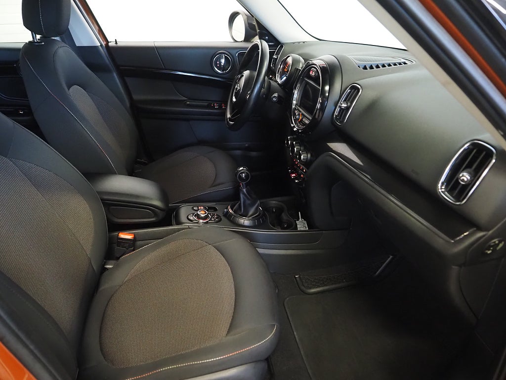 MINI Countryman Cooper ALL4 136hk Pepper Drag H/K Navi P-Sen Keyless 2017