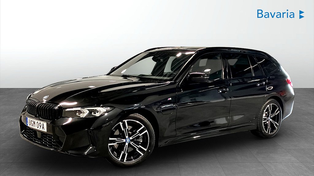 BMW 330e xDrive Touring / M-Sport / Drag / Panorama