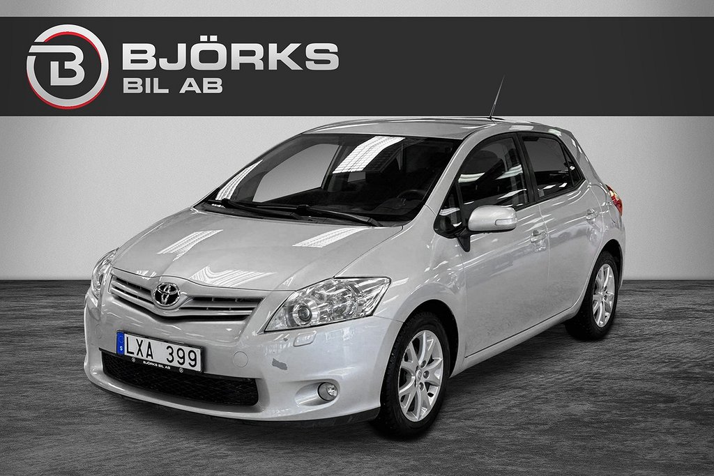 Toyota Auris 5-dörrar 1.6 Automat MultiMode Plus PDC 132hk 