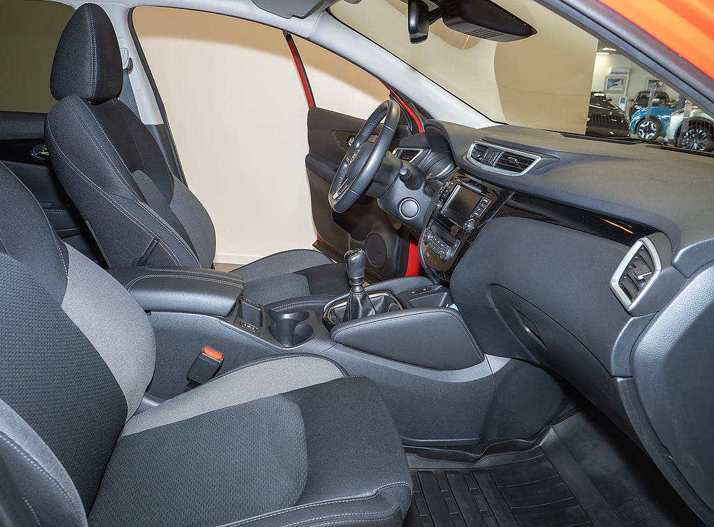 Nissan Qashqai 2020 - miniatyr 2