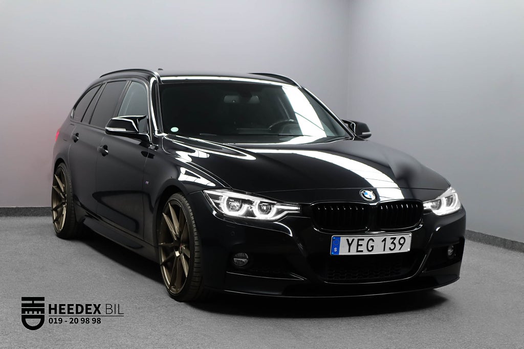 BMW 330i Touring 252hk M Sport HiFi Navi Avgasspjäll Shadowline