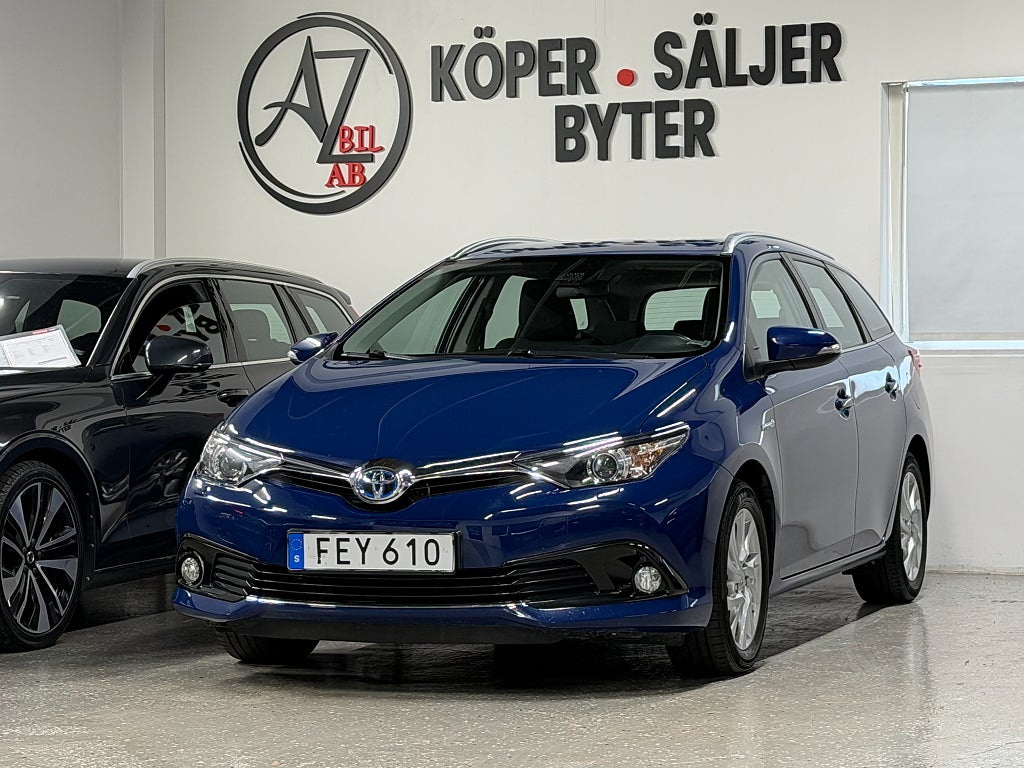 Toyota Auris Touring Sports Hybrid e-CVT Active  kamera lågmil