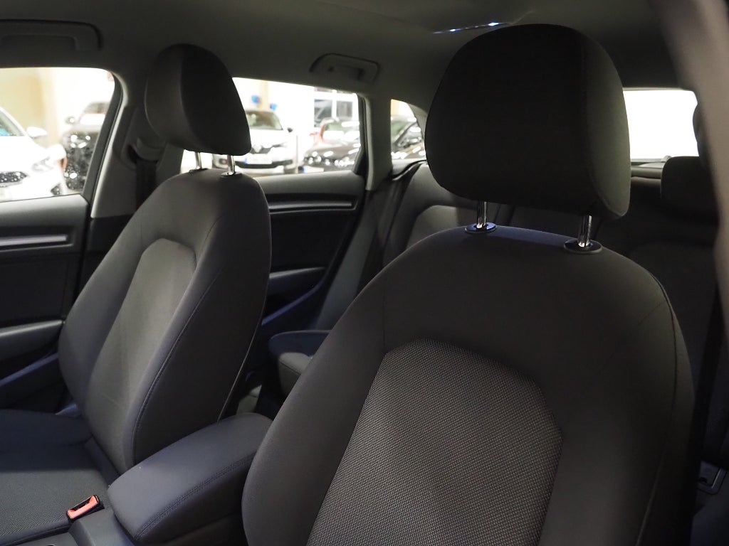 Audi A3 Sportback 1.5 150hk COD S Tronic Proline P-Sensorer 2018