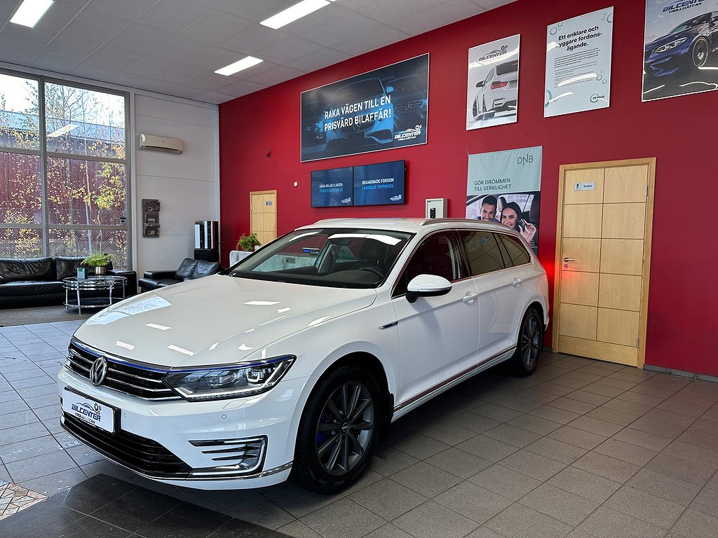 Volkswagen Passat 1.4TSI GTE Cockpit Carplay Drag 1590kr/MÅN