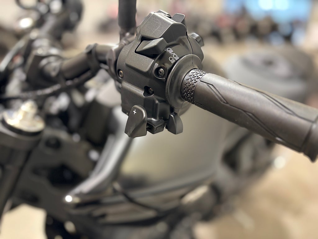 Yamaha MT-09 ABS  Y-AMT 2025 - miniatyr 4